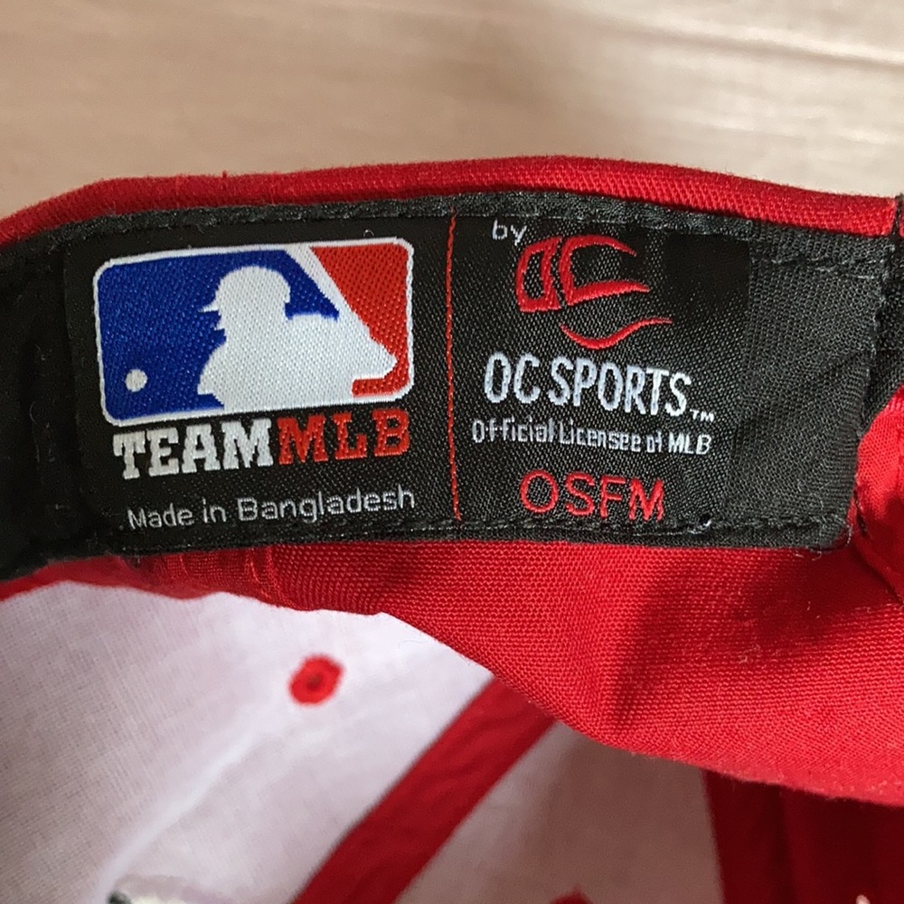 Cincinnati Reds Cap - Picture 4 of 4